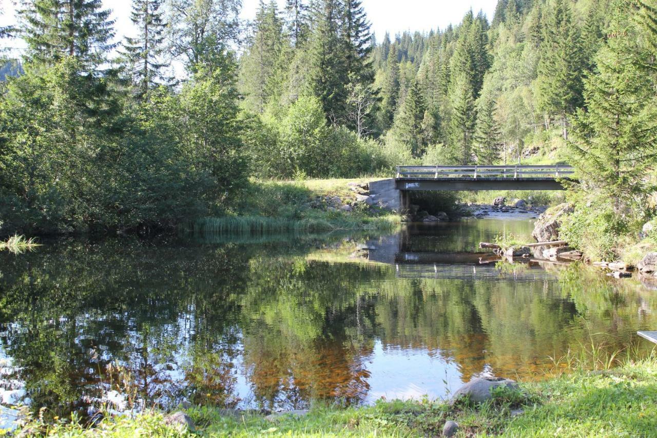 Leilighet I Amotsdal Экстерьер фото